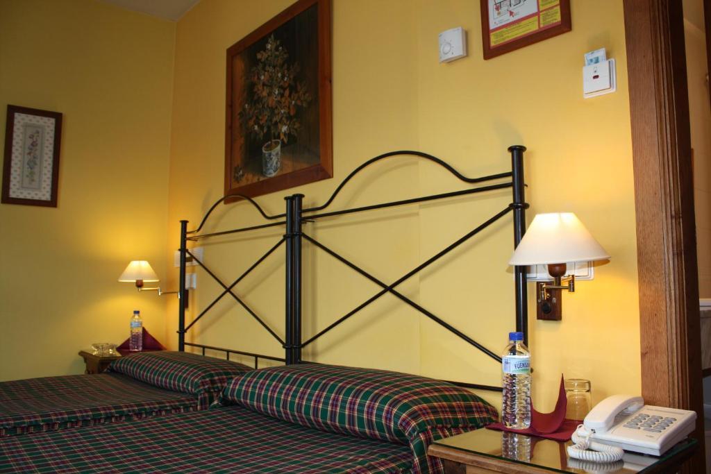 Hotel Cenera Chambre photo